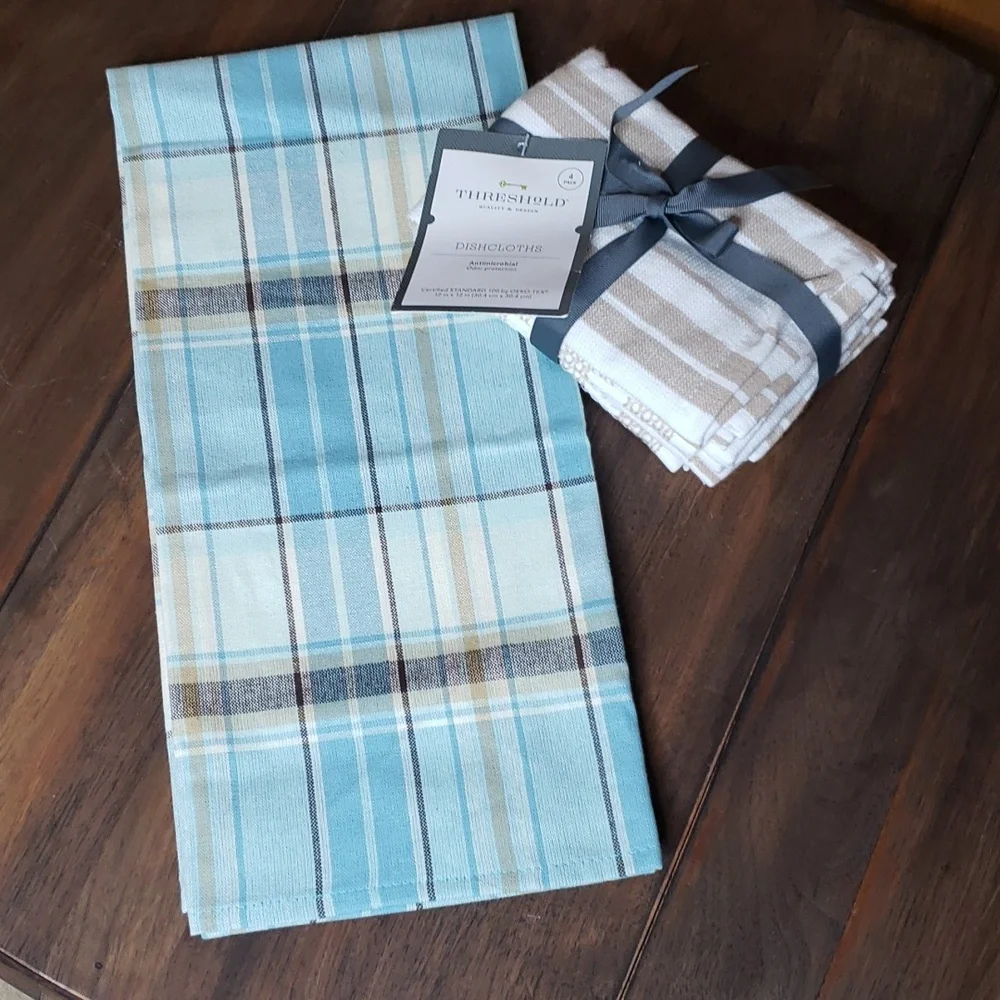 IKEA NWOT Plaid Kitchen Dish Towel and Threshold Dish Cloths